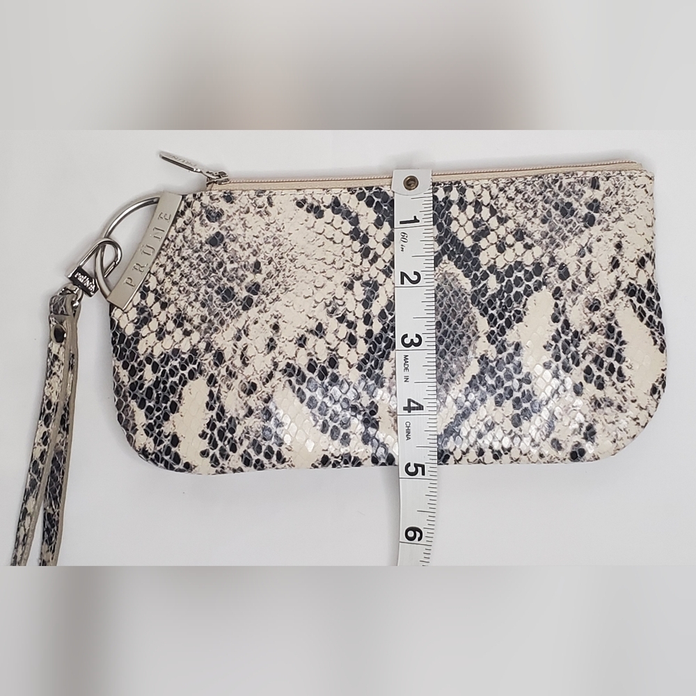 PRUNE Wristlet Real Snakeskin Sophisticated Design 9"x5"inchs Madein Argentina - Picture 10 of 11